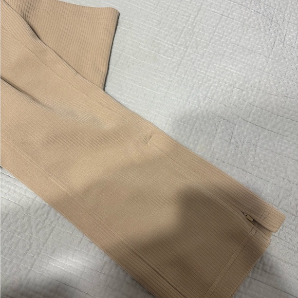 Ribbed Softstreme Zip-Leg High-Rise Cropped Pants 25" - Picture 5 of 5